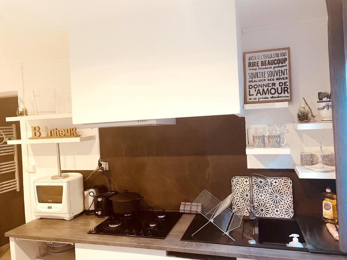Superbe Appartement Boheme Dans Les Vignes Nimes Ngoại thất bức ảnh